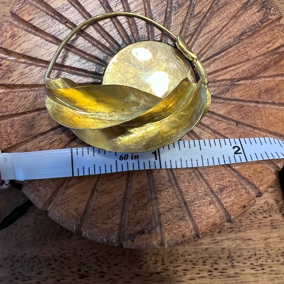 Authentic Gold Tone West African Brass Medium Sized Fulani Earrings - Picture 4 of 4